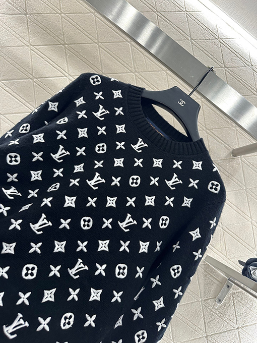 ルイヴィトンコピー 新しい刺繍ジャカードプルオーバーセーター