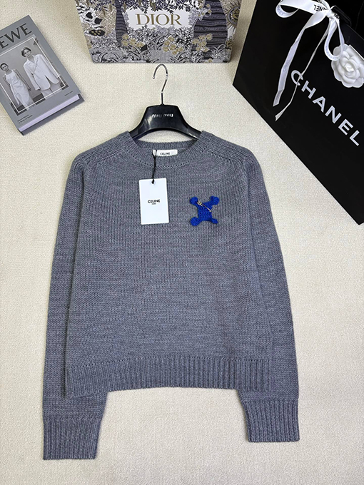 セリーヌ 新しいピンロゴクルーネックプルオーバーセーター