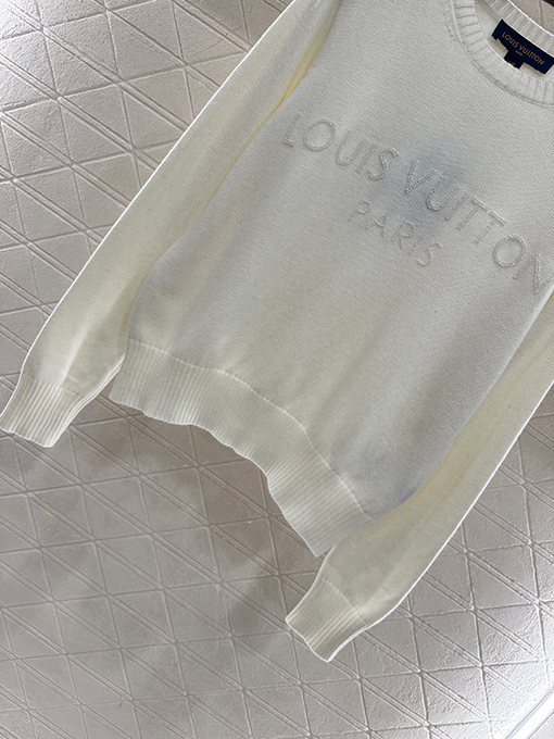 ルイヴィトンスーパーコピー LOUIS VUITTON 新作ビーズレターニット長袖シャツ