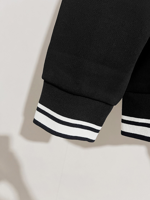 グッチスーパーコピー GUCCI クラシックな刺繍入りフリース厚手ジャケット