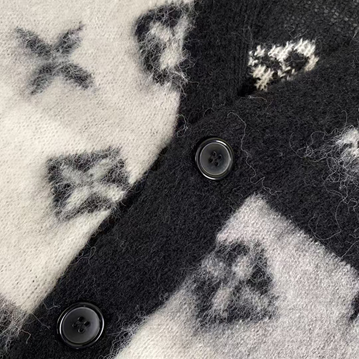 ルイヴィトン LV クラシックロゴニットカーディガンセーター
