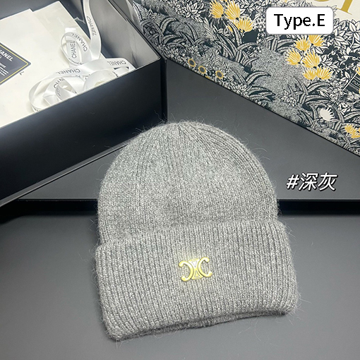 セリーヌ ウサギの毛のニットキャップ