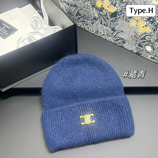 セリーヌ ウサギの毛のニットキャップ