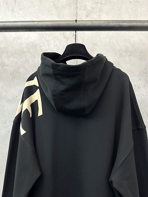 ロエベコピー パッチワークプリントロゴパーカー