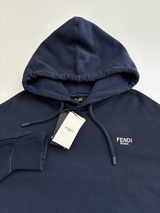 フェンディコピー 新しい FENDI メタルレターウェビングパーカー