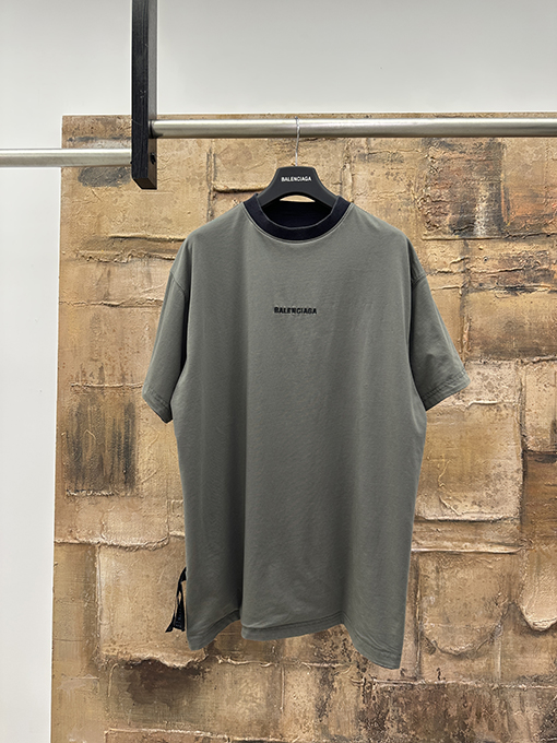 バレンシアガコピー おしゃれな二重リバーシブル半袖Tシャツ