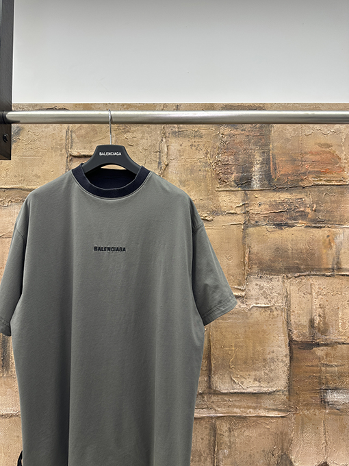 バレンシアガコピー おしゃれな二重リバーシブル半袖Tシャツ
