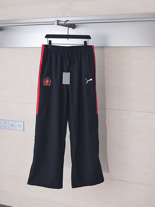 バレンシアガコピー コラボレーションパッチワークパンツ
