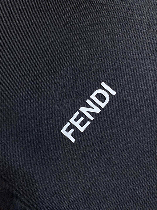 フェンディ ユニセックスラウンドネック長袖シャツ