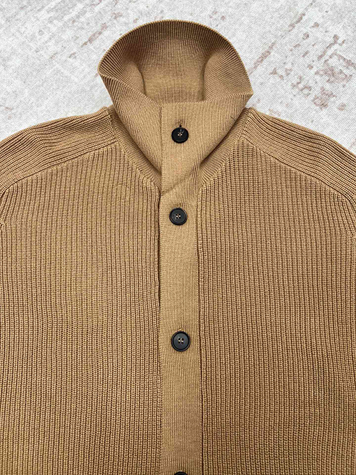 プラダ 新しいモデルメンズキャメルヘアカーディガン