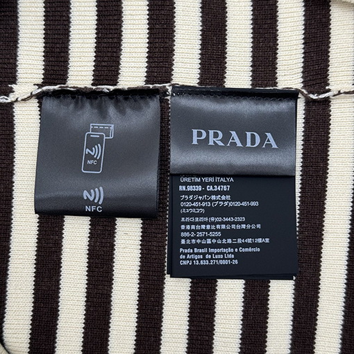 プラダスーパーコピー ストライプ刺繍クルーネックセーター