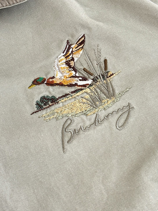 バーバリースーパーコピー 鳥の刺繍が入ったデニムワークジャケット