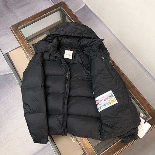 モンクレールスーパーコピー Couyere マヤカップルダウンジャケット