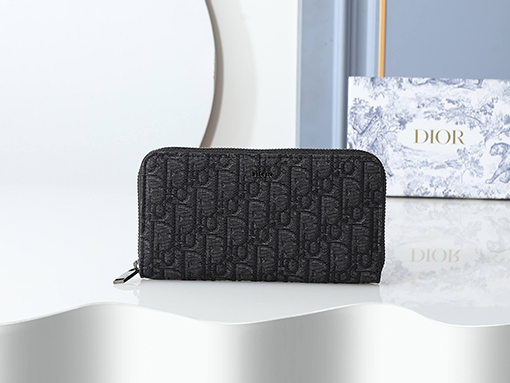 ディオール クラシックプリント ロングジップウォレット