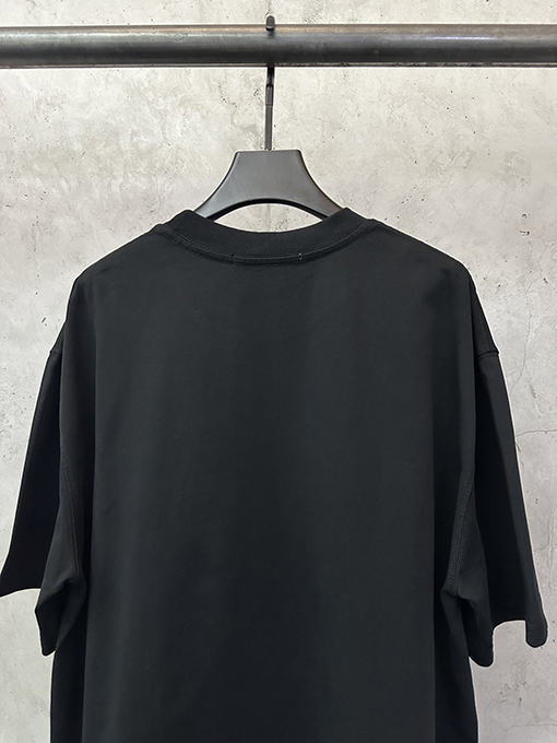 アクネストゥディオズ マイクロロゴレトロバタフライプリントパッチ半袖Tシャツ