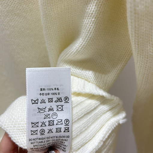 バーバリー Burberry 新しいウールセーター