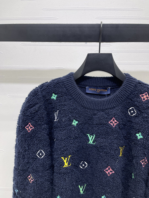 ルイヴィトンスーパーコピー 新しい刺繍ニットプルオーバーセーター