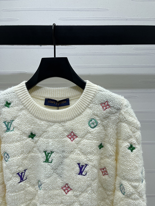 ルイヴィトンスーパーコピー 新しい刺繍ニットプルオーバーセーター