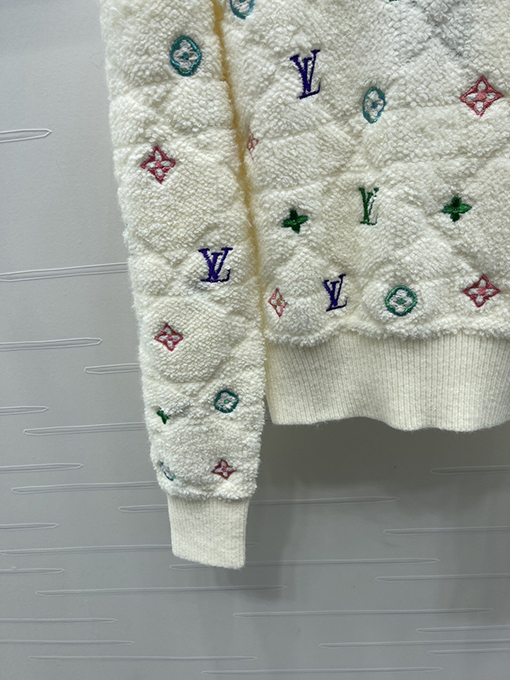 ルイヴィトンスーパーコピー 新しい刺繍ニットプルオーバーセーター