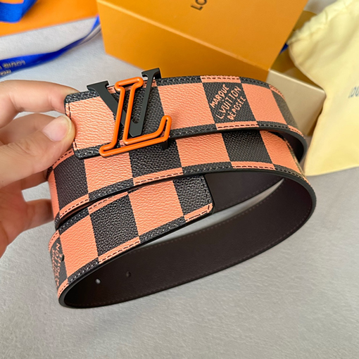 ルイヴィトンコピー カモフラージュチェックリバーシブルベルト