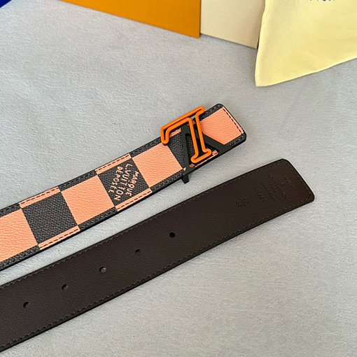 ルイヴィトンコピー カモフラージュチェックリバーシブルベルト