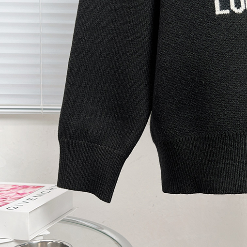 ルイヴィトンスーパーコピー LV ロゴジャカードセーター