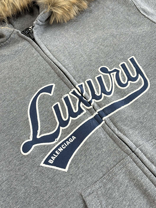バレンシアガ Lusury 新作ファーカラージッパーフード付きスパーカー