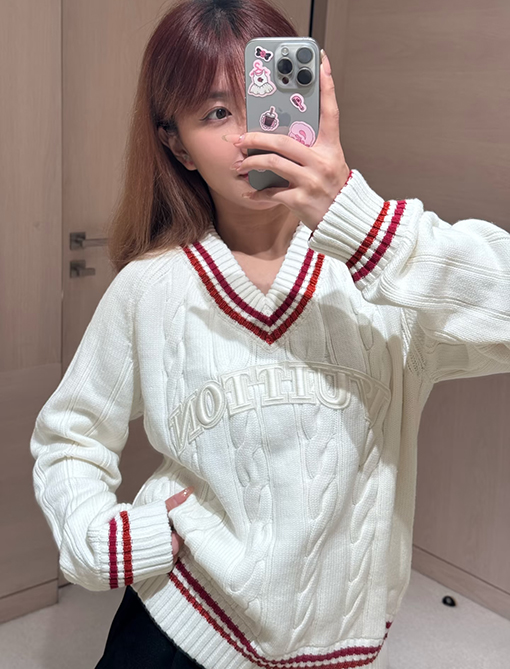 ルイヴィトン Louis Vuitton 新しいVネックプルオーバーセーター