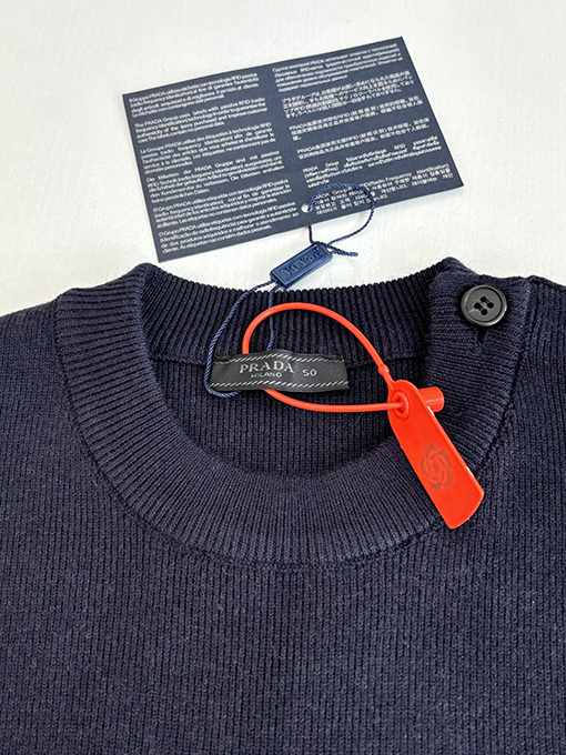 プラダコピー Prada 新作ストライプ刺繍ボタンサイドオープンセーター