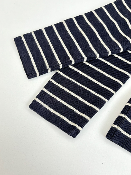 プラダコピー Prada 新作ストライプ刺繍ボタンサイドオープンセーター