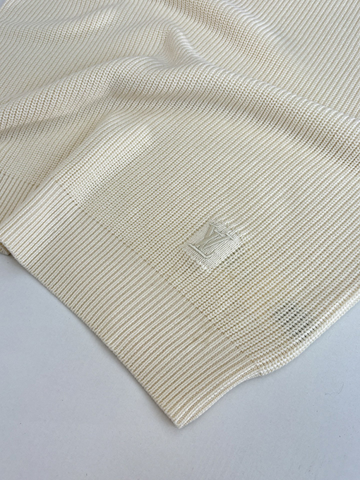 ルイヴィトン 新しいベーシックロゴ刺繍入り無地プルオーバーセーター