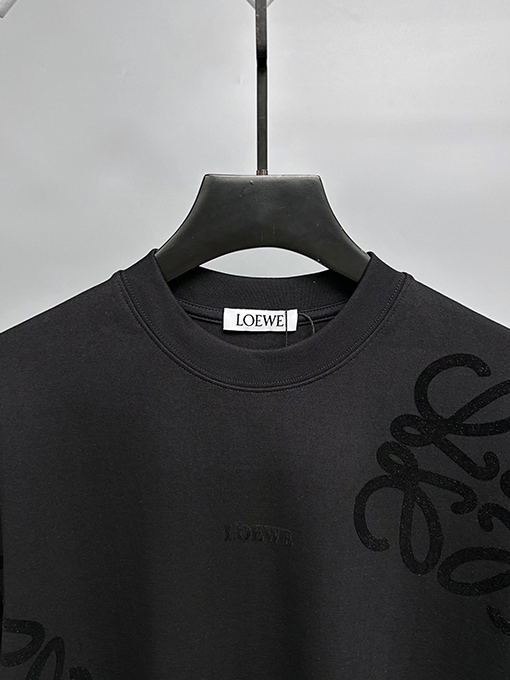 ロエベスーパーコピー 新しい重工業フロッキングロゴ半袖Tシャツ