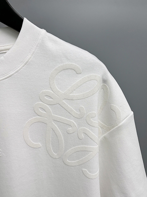 ロエベスーパーコピー 新しい重工業フロッキングロゴ半袖Tシャツ