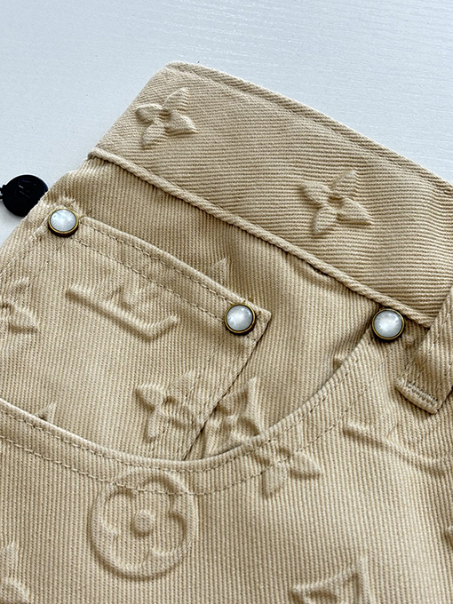 ルイヴィトン ファレル コレクション エンボスデニムパンツ