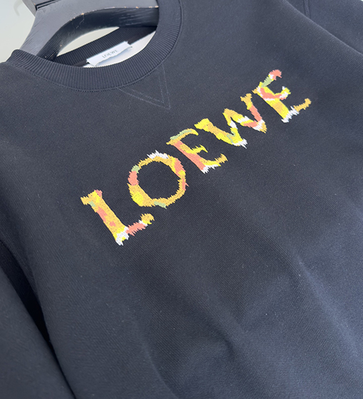 ロエベ ロゴレタリングのカラフルな刺繍のラウンドネックスウェットシャツジャケット