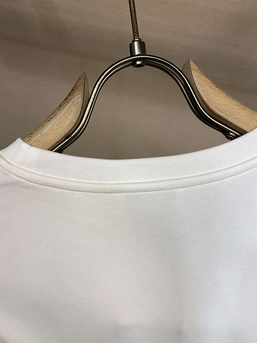 ロエベ Loewe 新ロゴ刺繍入り長袖シャツ