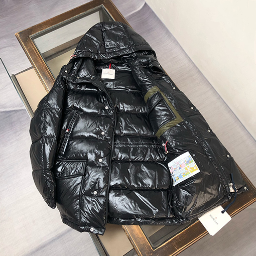 モンクレールコピー Chiablese クラシックなミドル丈のカップルダウンジャケット