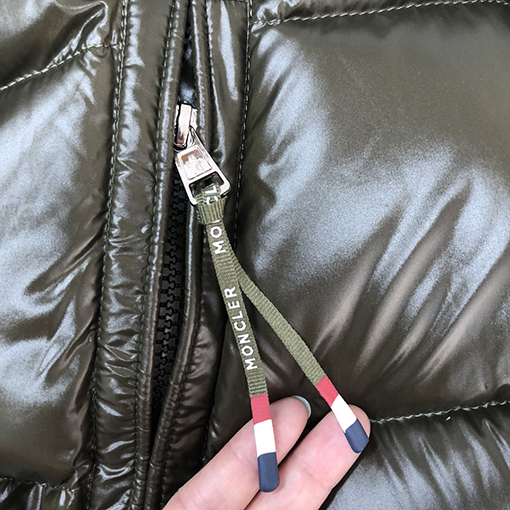 モンクレールコピー Chiablese クラシックなミドル丈のカップルダウンジャケット