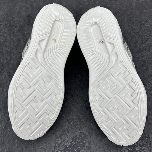 フェンディ FENDI Force スニーカー
