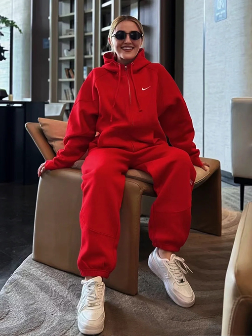 シュプリームコピー X NIKE ジョイントモデルのベルベットと厚の刺繍ロゴカフススポーツスウェットパンツ