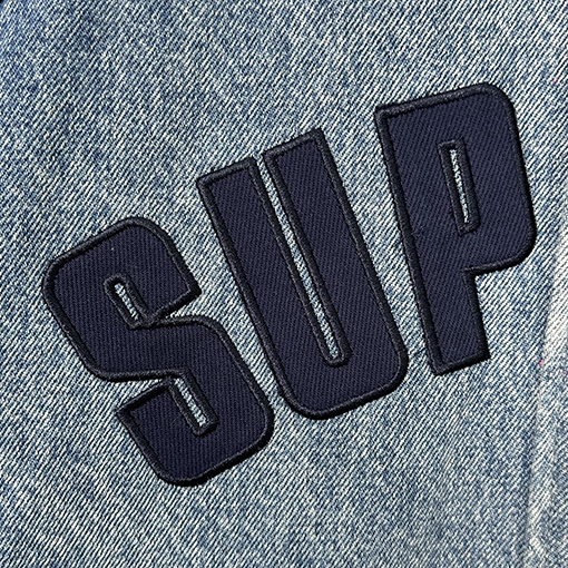 シュプリーム SUPREMEコピー OLD ENGLISH COACHES JACKET パッチワークと刺繍文字のデニムコーチジャケット
