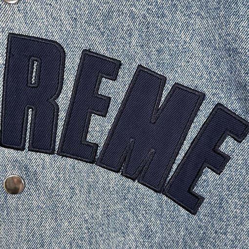 シュプリーム SUPREMEコピー OLD ENGLISH COACHES JACKET パッチワークと刺繍文字のデニムコーチジャケット
