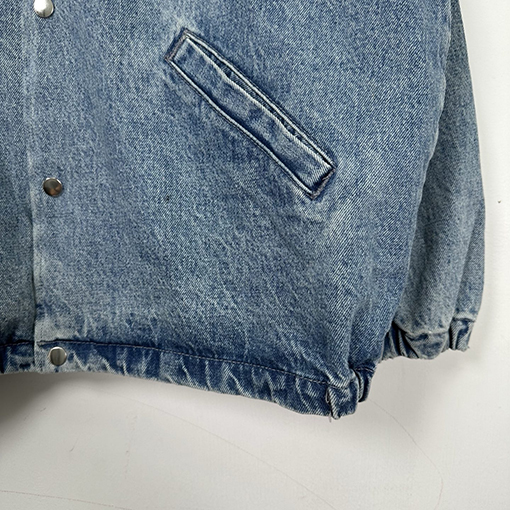 シュプリーム SUPREMEコピー OLD ENGLISH COACHES JACKET パッチワークと刺繍文字のデニムコーチジャケット