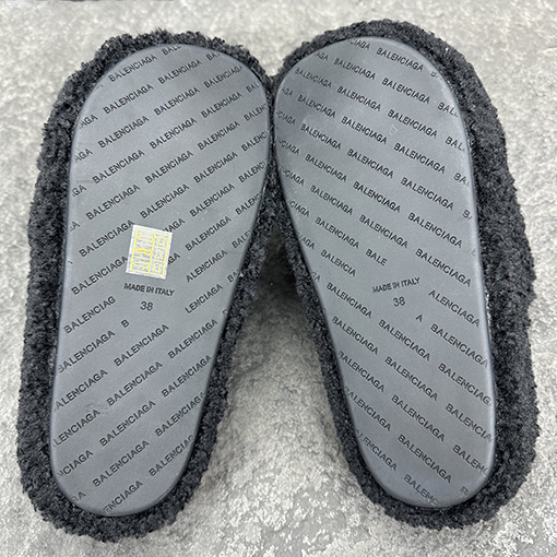 バレンシアガ BALENCIAGA FURRY レディースプラットフォームサンダル