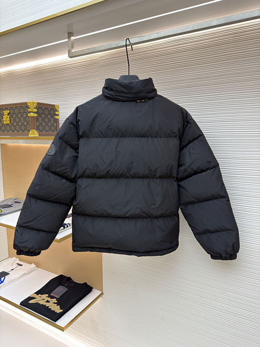 バーバリーコピー 新しいレディース隠しフードダウンジャケット