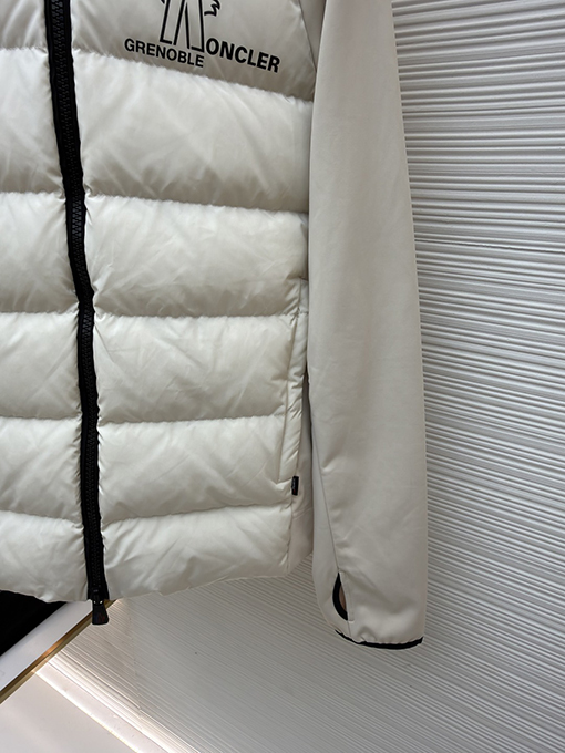 Moncler × Rick Owens のユニセックスダウンジャケット