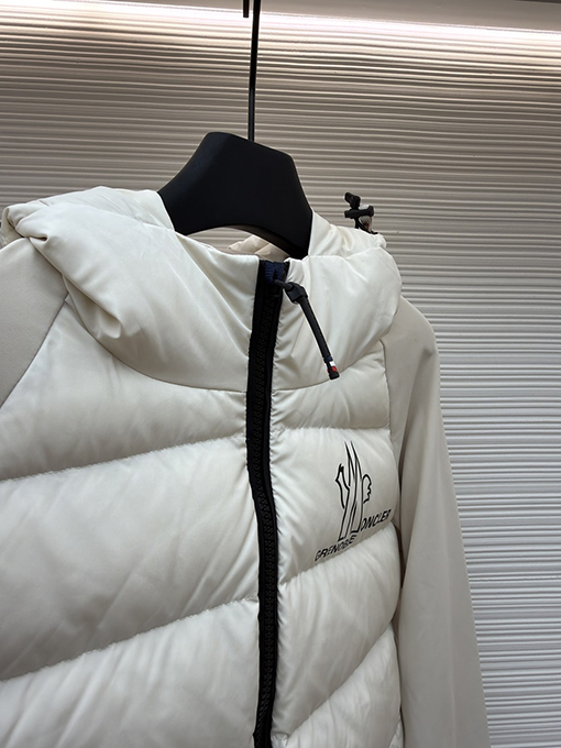 Moncler × Rick Owens のユニセックスダウンジャケット