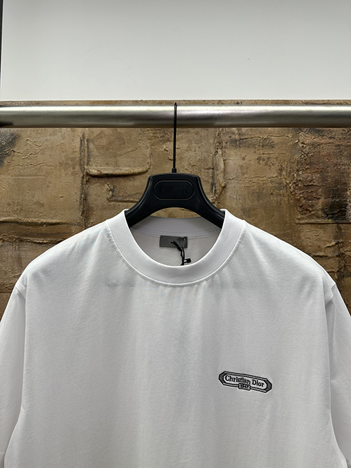 ディオール Christian Dior 新しいモデル刺繍ロゴ 半袖Tシャツ