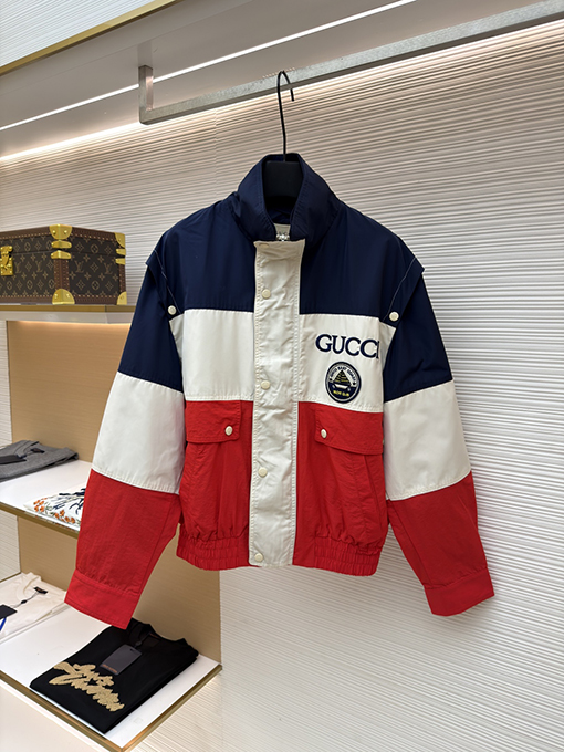 グッチスーパーコピー フェイクツーピースカラーブロックトレンチコート