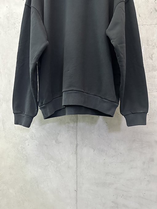 バレンシアガ Balenciaga ランウェイスタイルのロゴプリントフード付きスパーカー